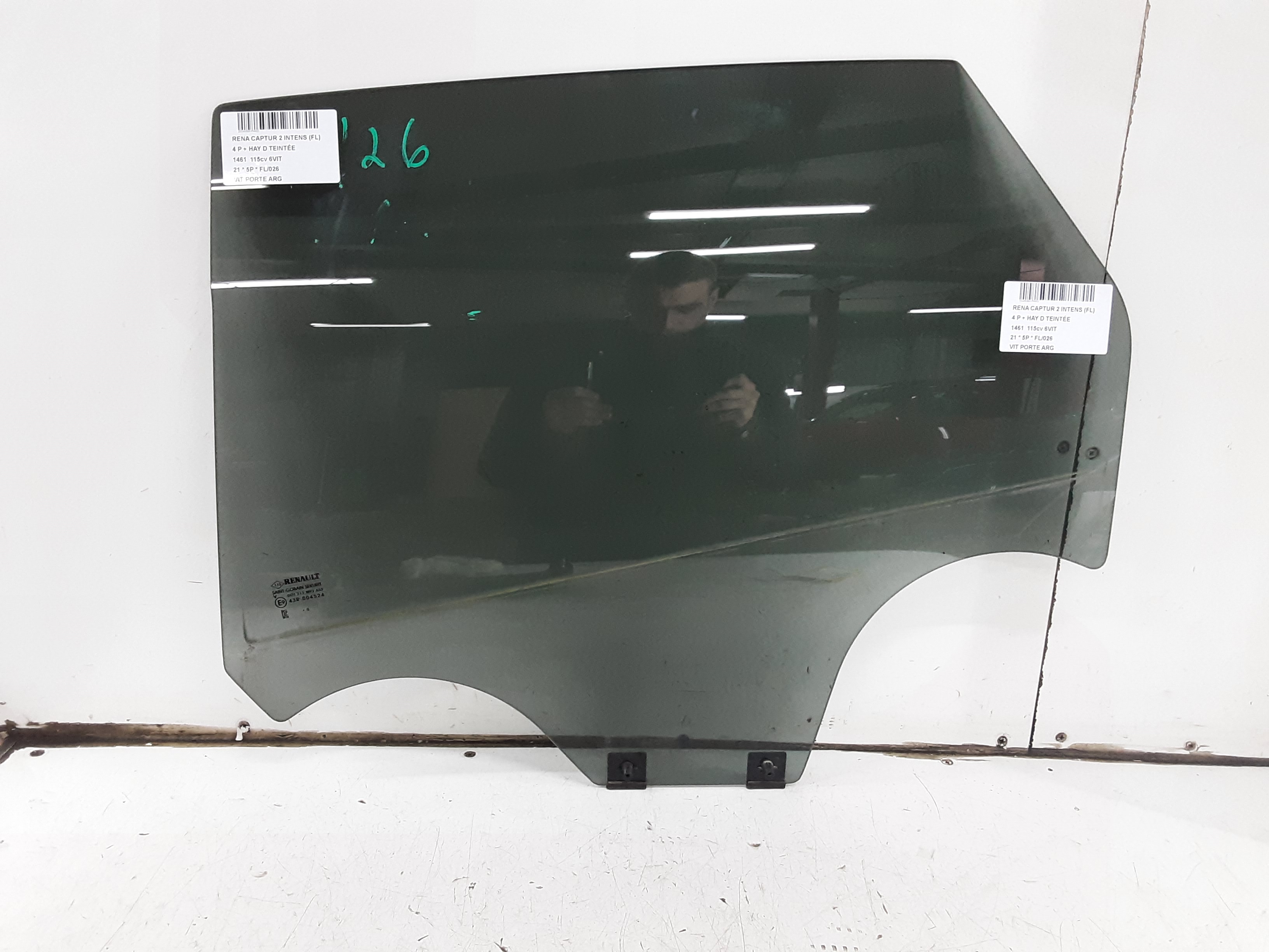 VITRE DE PORTE ARRIERE GAUCHE Renault CAPTUR (2) 01/20+