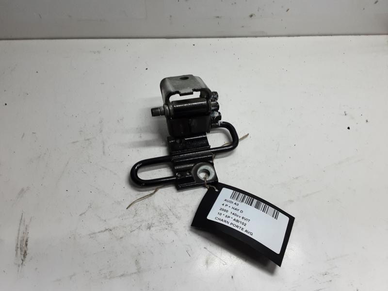 CHARNIERE DE PORTE AVANT GAUCHE Audi A3 8/08 - 12