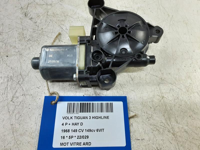 MOTOR RUITMECHANISME ACHTER RECHTS Vw TIGUAN (3) 02/16- 10/20