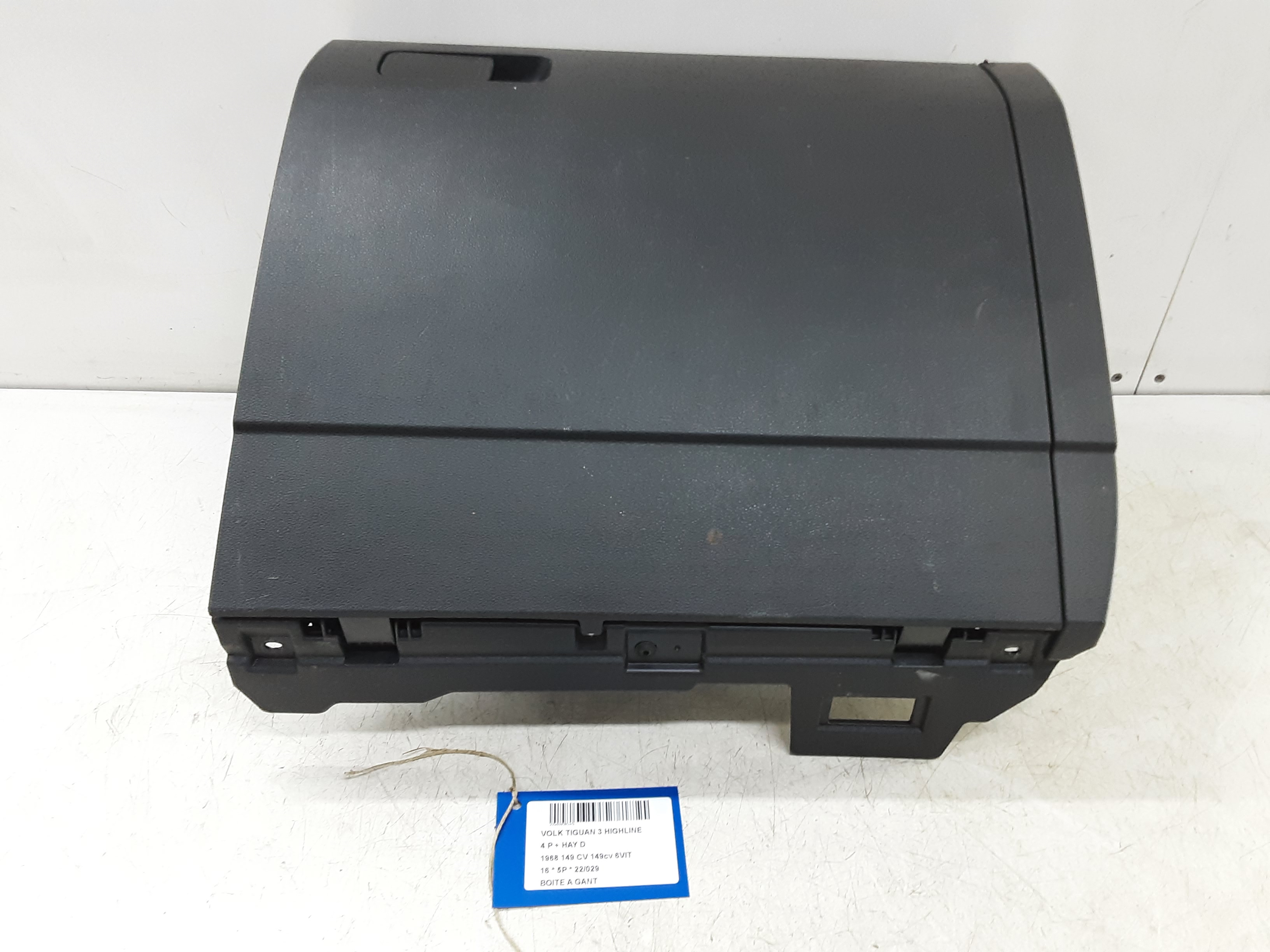 OPBERGVAKJE Vw TIGUAN (3) 02/16- 10/20