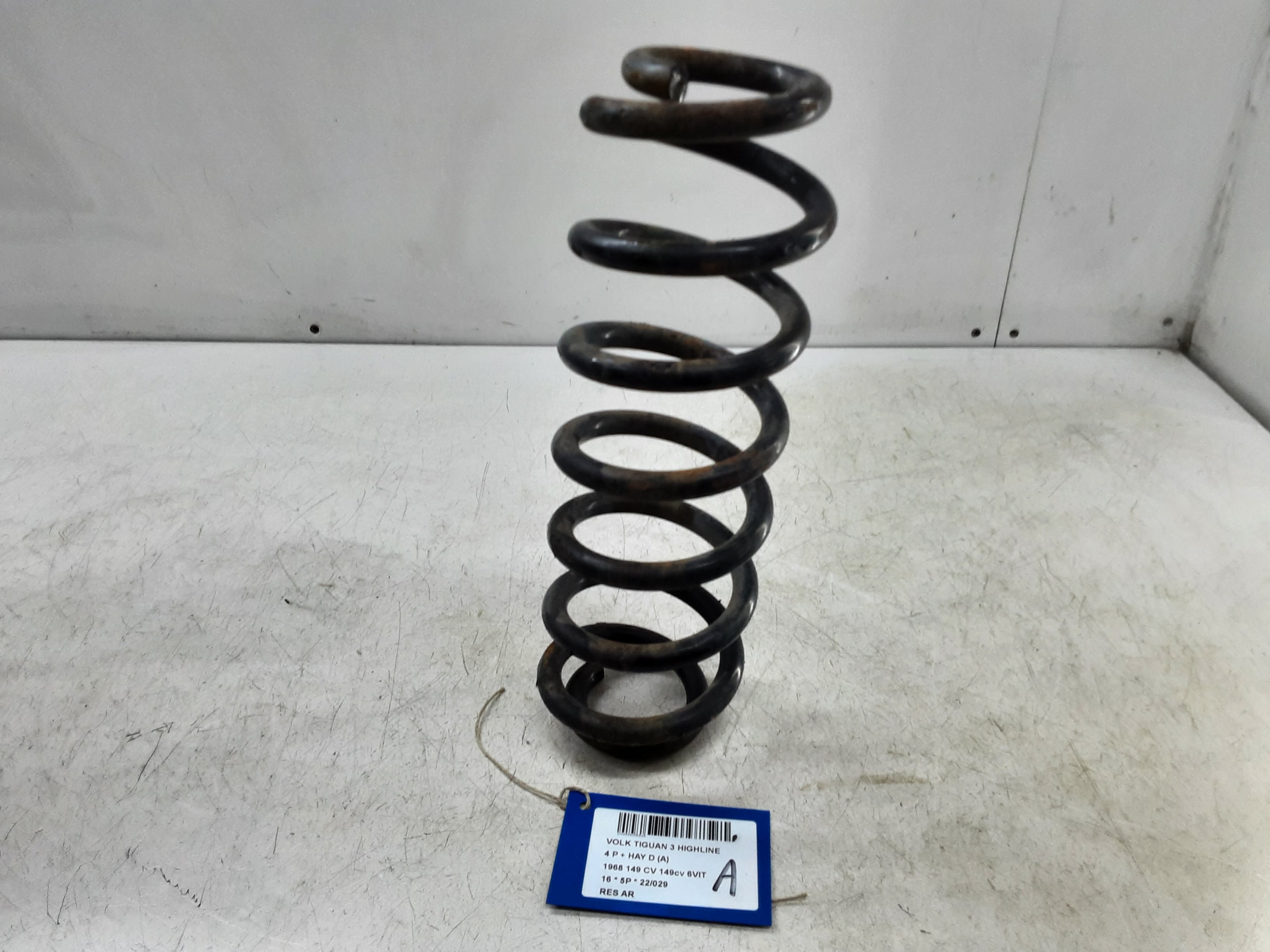 ACHTERVEER Vw TIGUAN (3) 02/16- 10/20