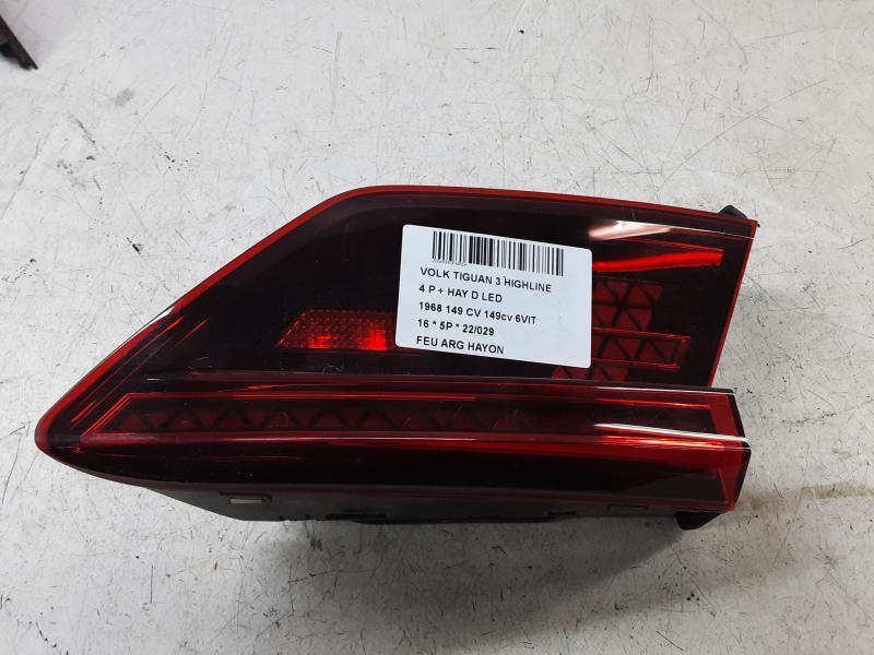 LICHT ACHTERKLEP LINKS Vw TIGUAN (3) 02/16- 10/20