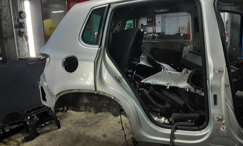 RECHTER HECKFLÜGEL Vw TIGUAN (1) 10/07 - 06/11