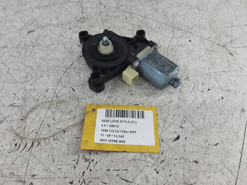 MOTEUR DE VITRE DE PORTE AVANT GAUCHE Seat LEON (3) (5F) FaceLift 1/17 - 5/20