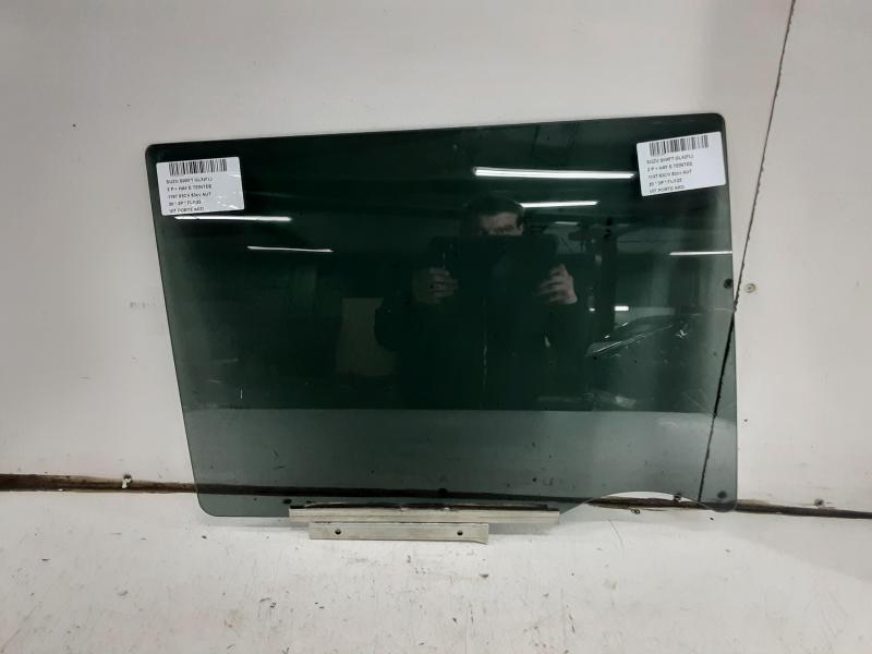 RIGHT REAR DOOR WINDOW Suzuki SWIFT 4/17+