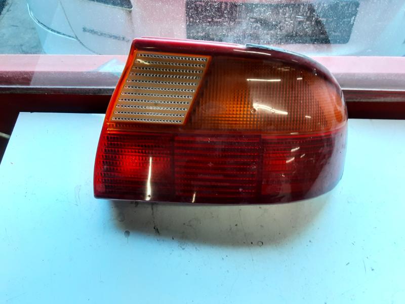 TAILLIGHT RIGHT Ford MONDEO 3/93 >10/96